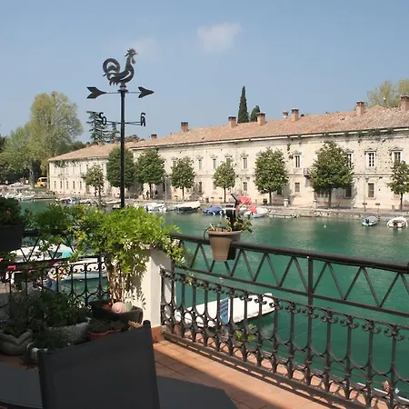 Διαμέρισμα Fiori Sull'acqua