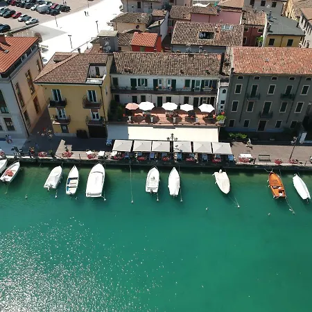 Fiori Sull'acqua Appartement *