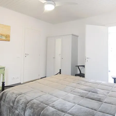 Fiori Sull'acqua Apartment Peschiera del Garda